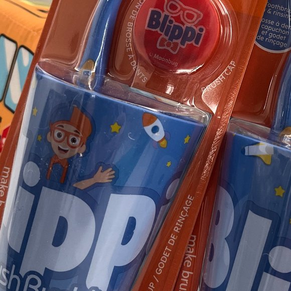 NEW 2 PACK BUNDLE BLIPPI BRUSH BUDDIES TOOTHBRUSH SETS - Picture 5 of 5